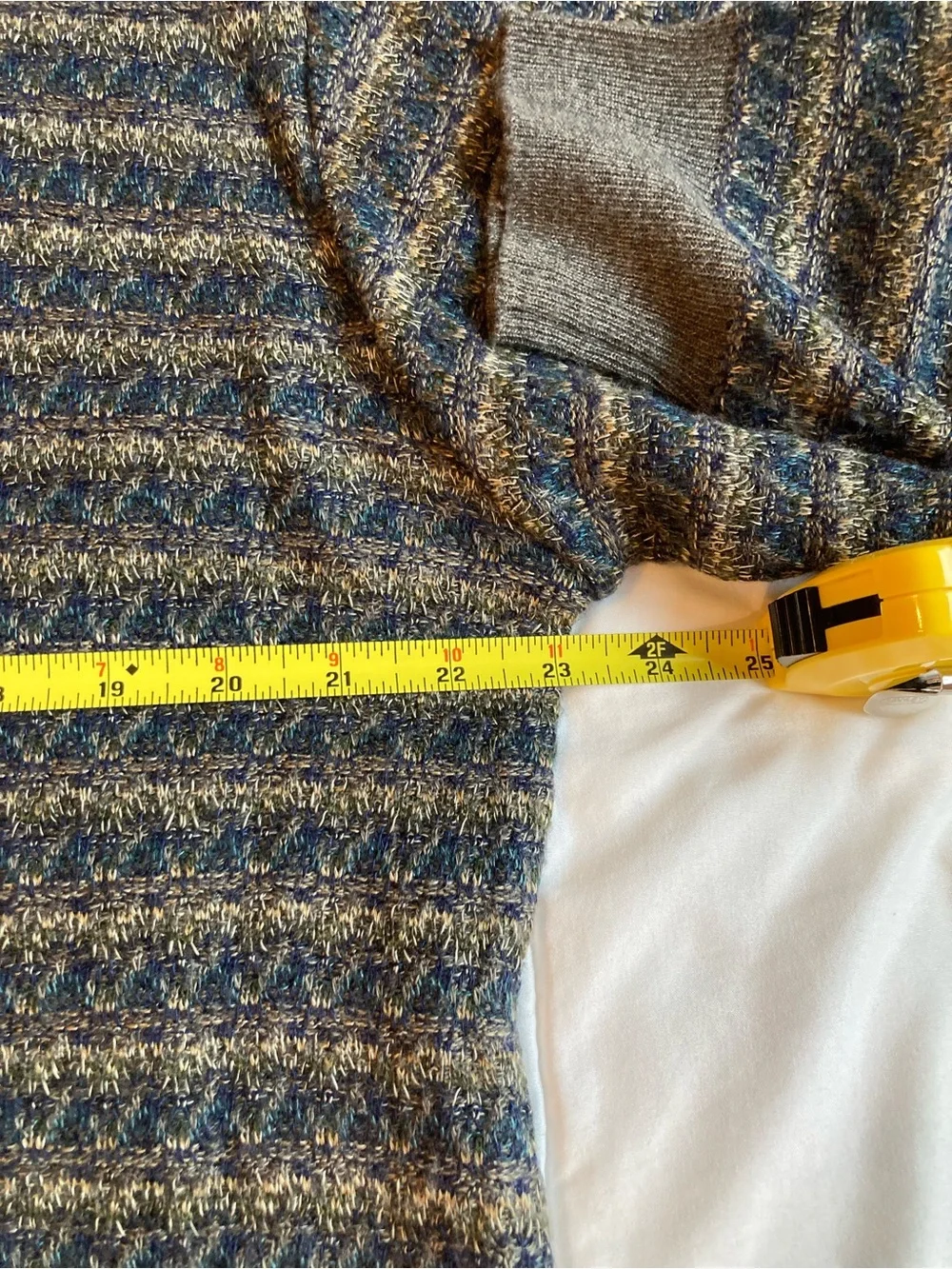 Brown & Blue Striped Crewneck Sweater - size Large